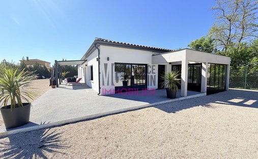 House in Cabannes, Provence-Alpes-Côte d'Azur, France 1