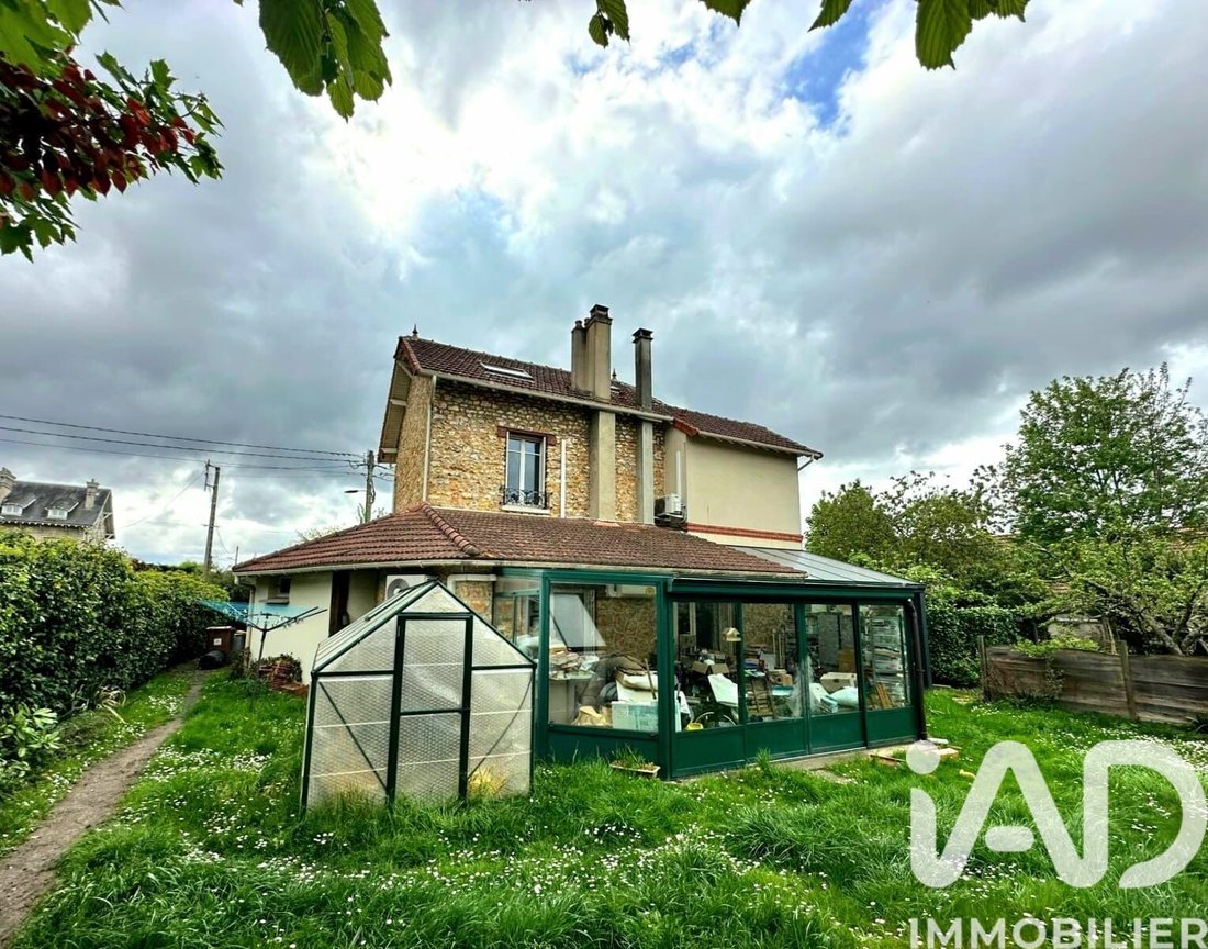 House in Taverny, Ile-de-France, France 3 - 16811209