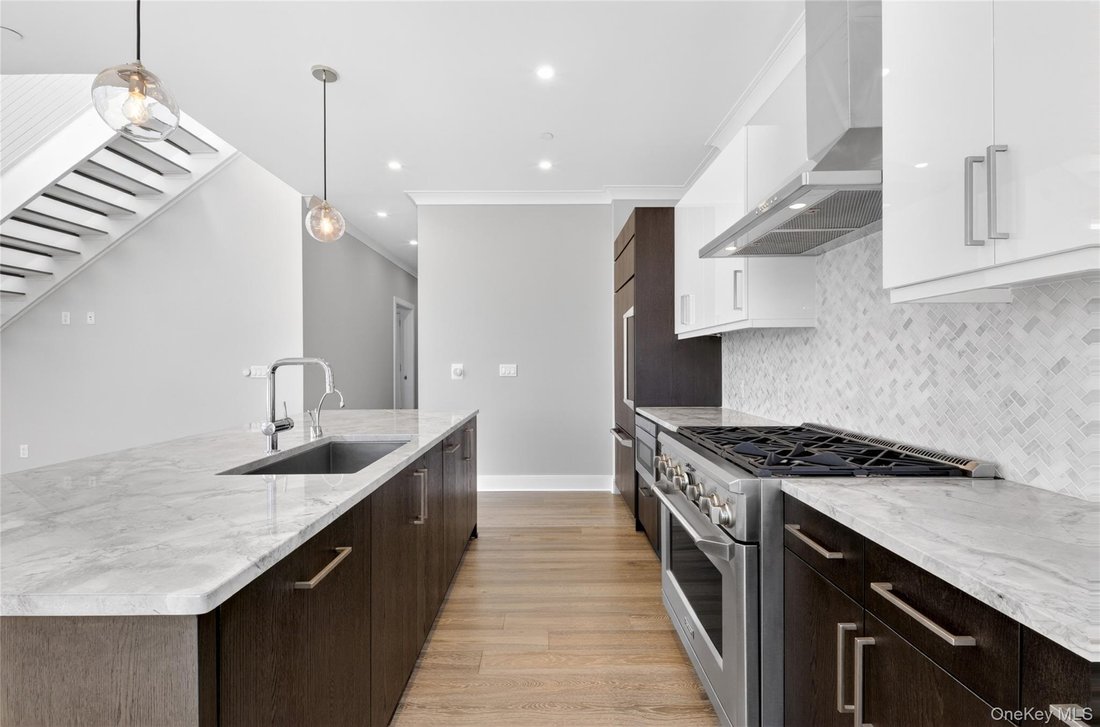 Condo in Glen Cove, New York, United States 5 - 17648521
