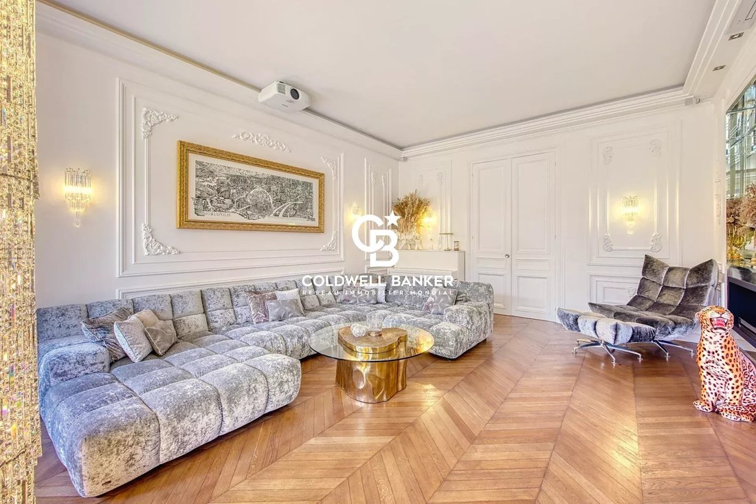 Apartment in Porte Dauphine, Paris 16e Arrondissement, Paris 5 - 17648264