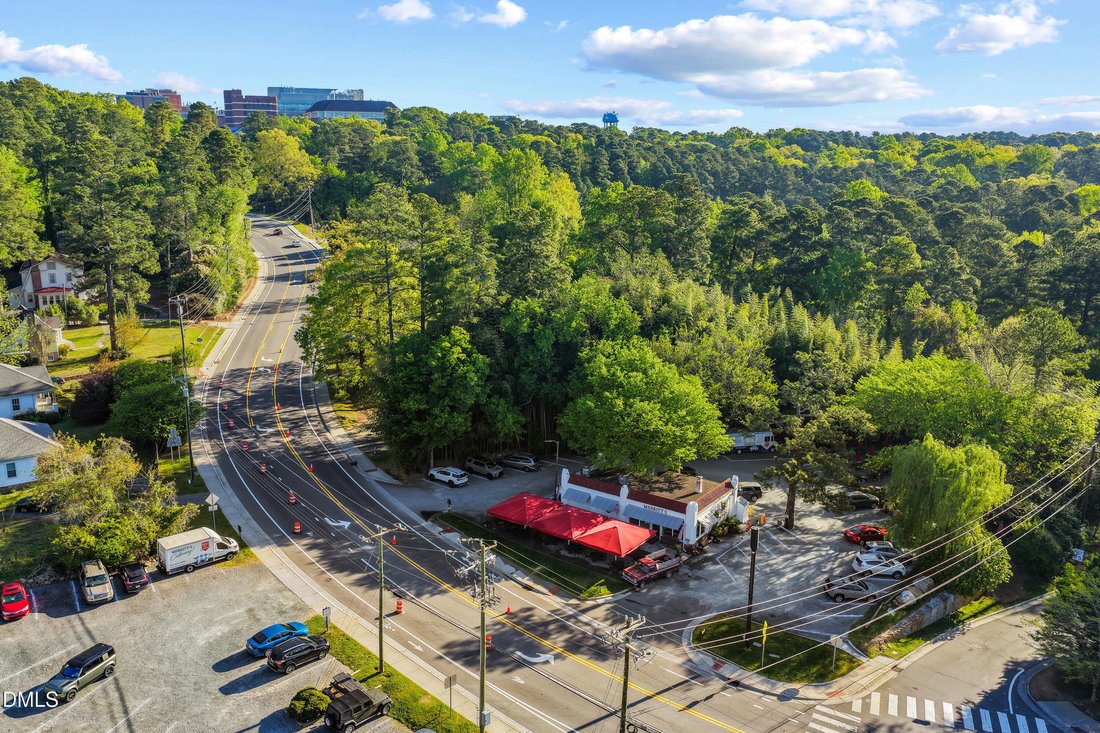 Apartment in Chapel Hill, North Carolina, United States 4 - 17657574