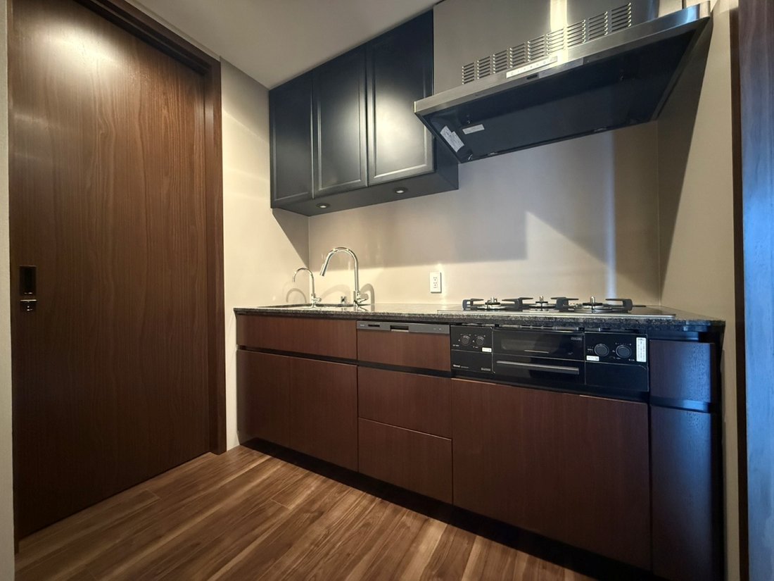 Condo in Osaka, Osaka, Japan 4 - 17644902