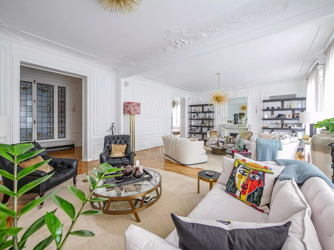 Apartment in Muette Nord, Paris 16e Arrondissement, Paris 4 - 17659293