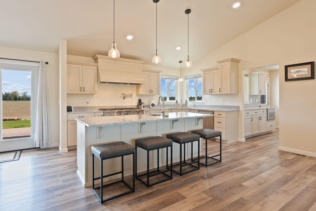 House in Chattaroy, Washington, United States 4 - 17647987