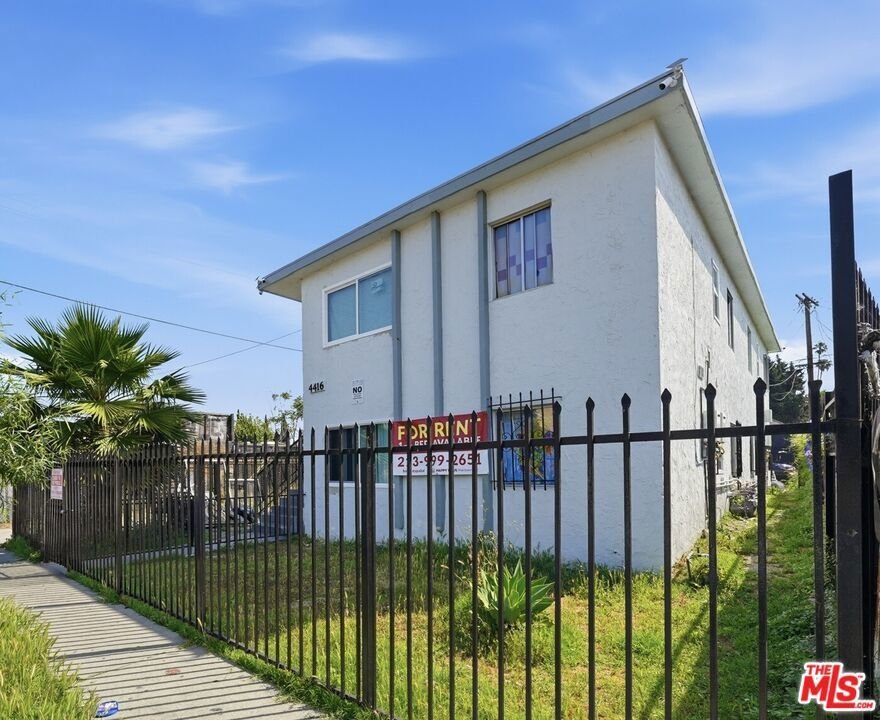 Los Angeles, California, United States 1 - 17652150