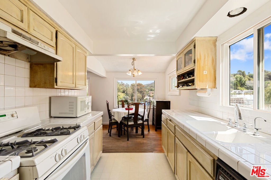 House in Los Angeles, California, United States 3 - 17648204