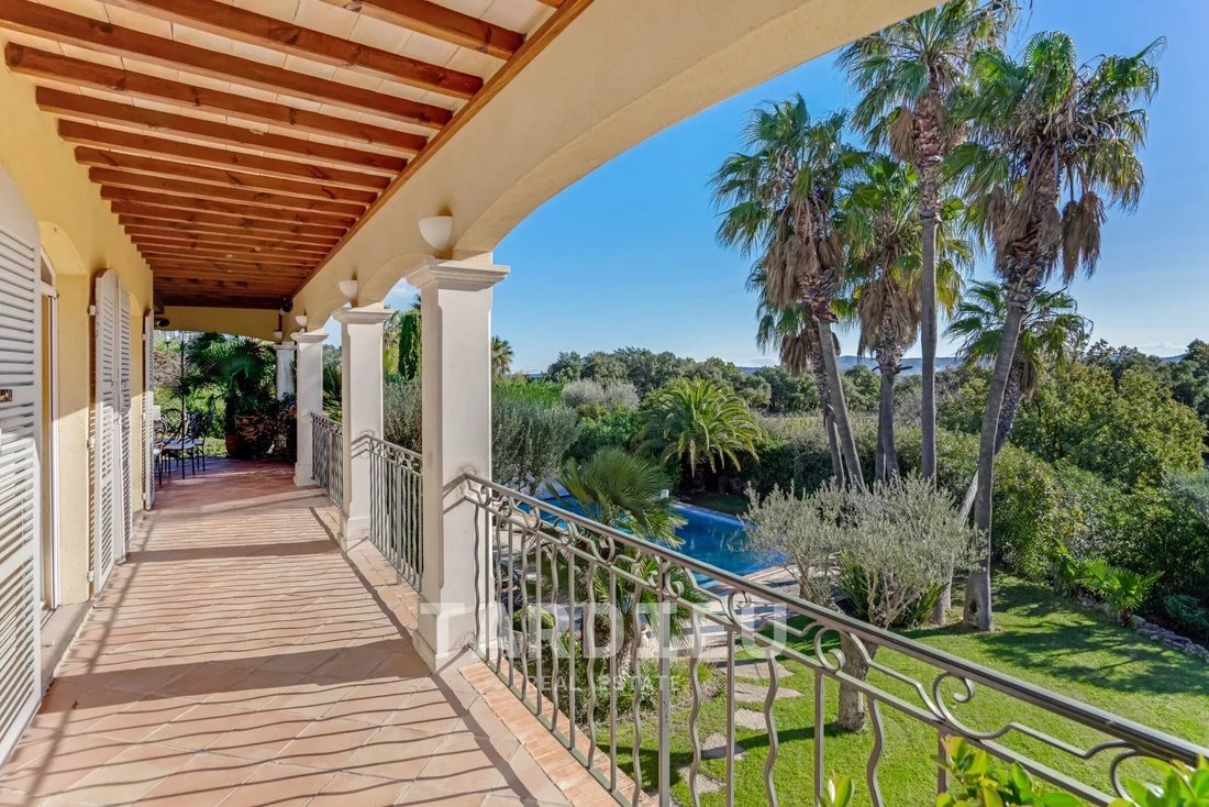 House in Grimaud, Provence-Alpes-Côte d'Azur, France 1 - 16745839