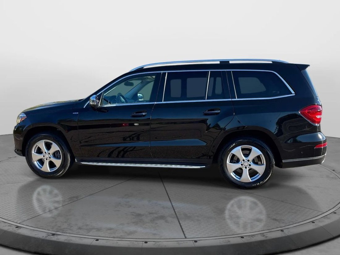 Suv in Canton, MA, United States 2 - 16214784