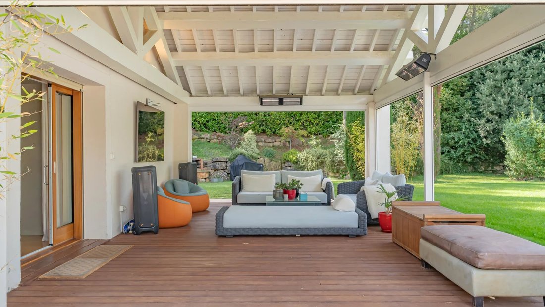 Villa in Mougins, Provence-Alpes-Côte d'Azur, France 4 - 17647013
