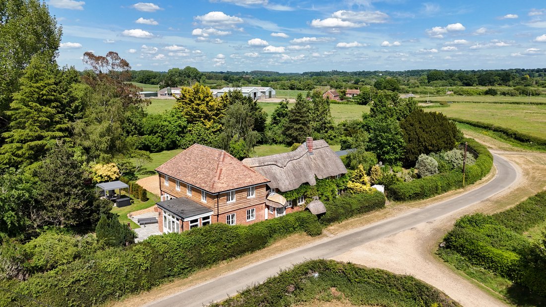 House in Ringwood, England 1 - 17648127