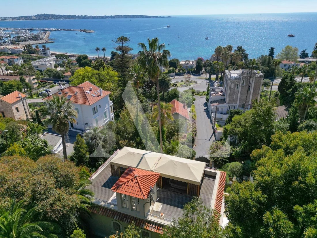 Villa in French Riviera, Provence-Alpes-Côte d'Azur, France 2 - 17654311