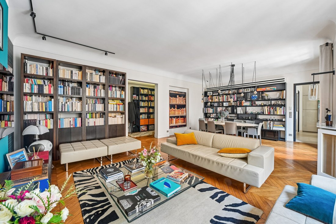 Apartment in La Plaine des Sablons, Neuilly-sur-Seine, France 1 - 17653585