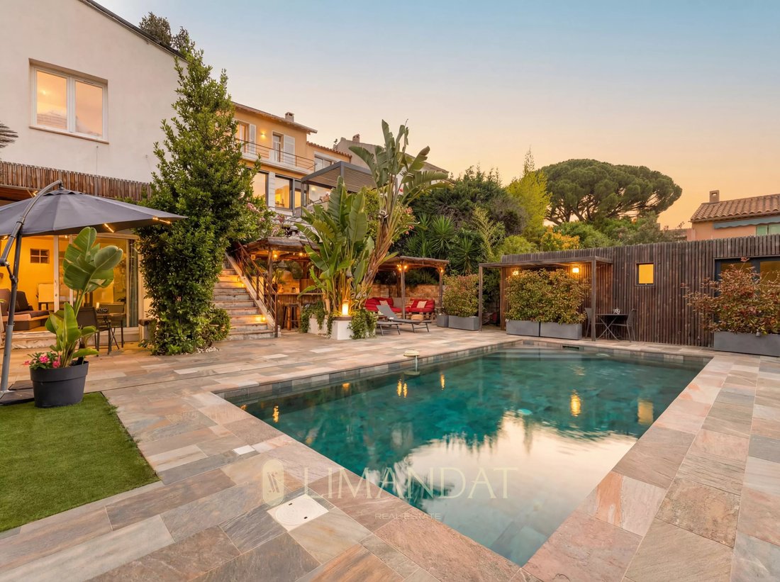 Villa in Broussailles, Cannes, France 1 - 15309998