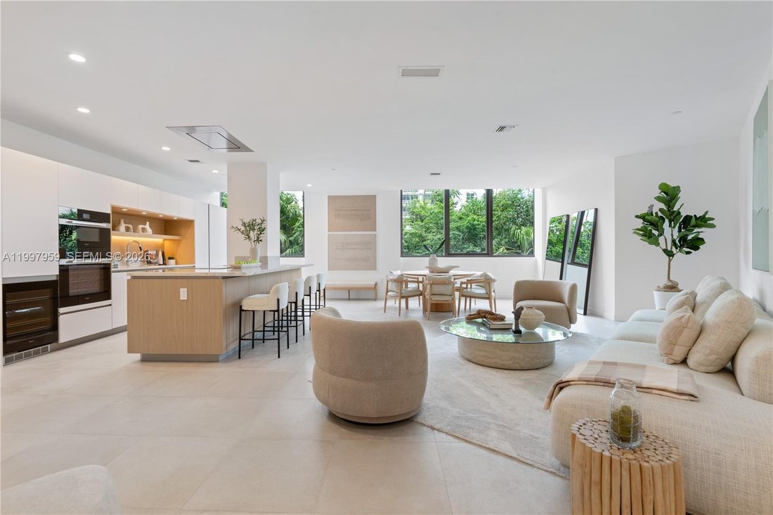 Condo in Bal Harbour, Florida, United States 1 - 17648441