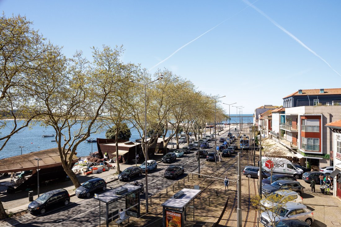 Apartment in Aldoar, Foz do Douro e Nevogilde, Porto District, Portugal 1 - 17653014