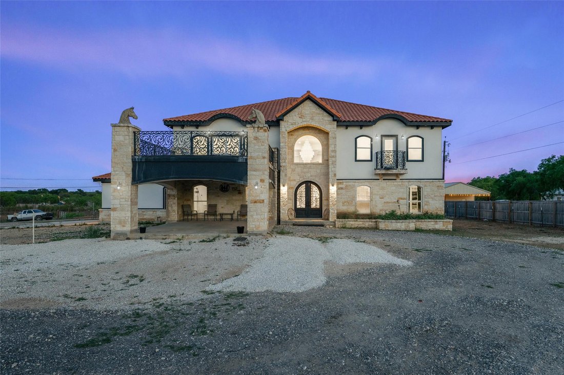 House in Seguin, Texas, United States 2 - 17652008