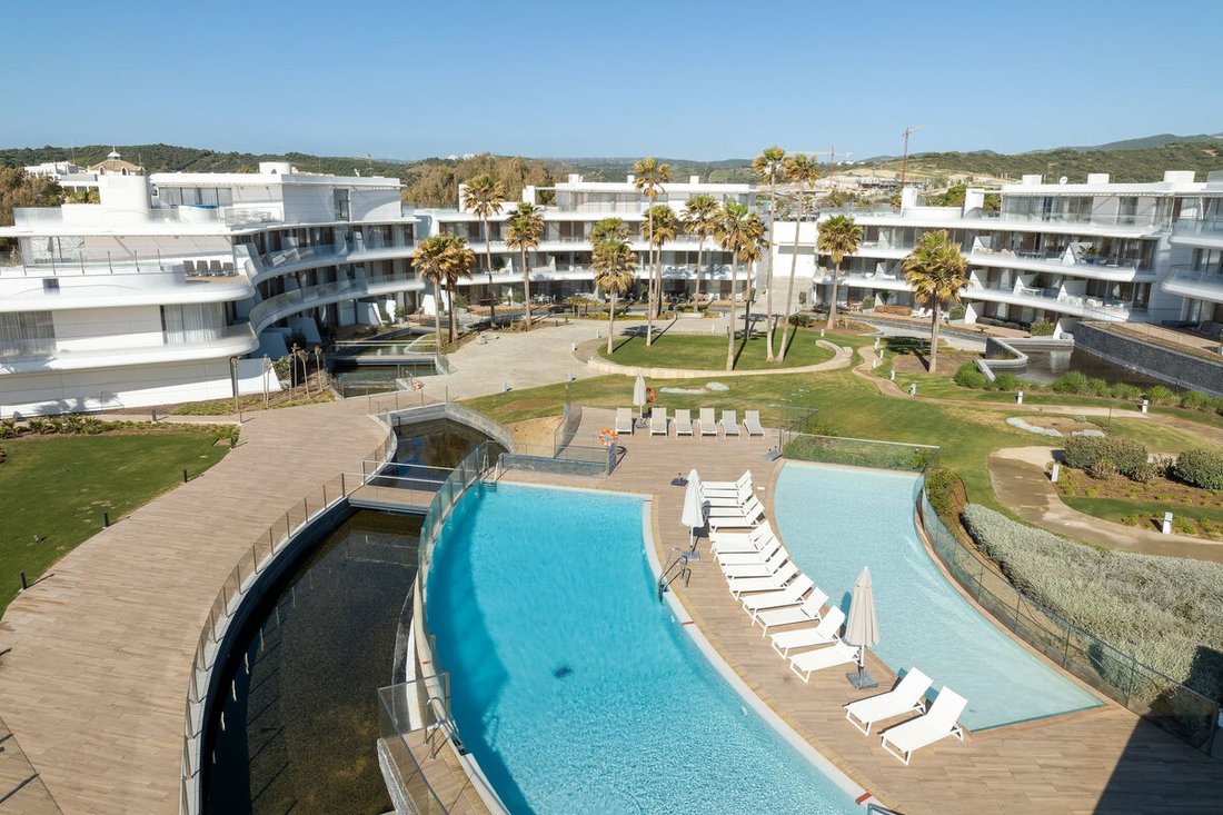 Apartment in Estepona, Andalusia, Spain 1 - 17659279