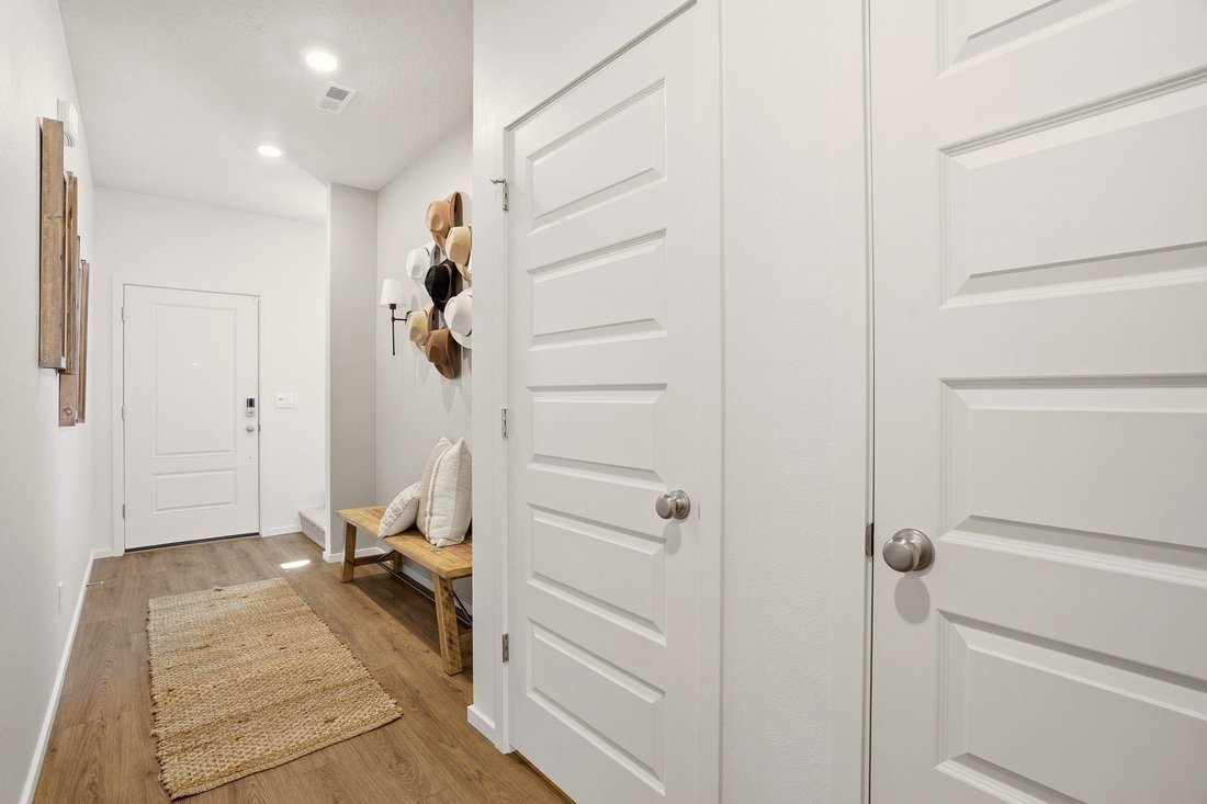 House in Spokane, Washington, United States 5 - 17655407