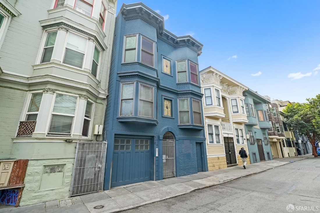 San Francisco, California, United States 2 - 17647799