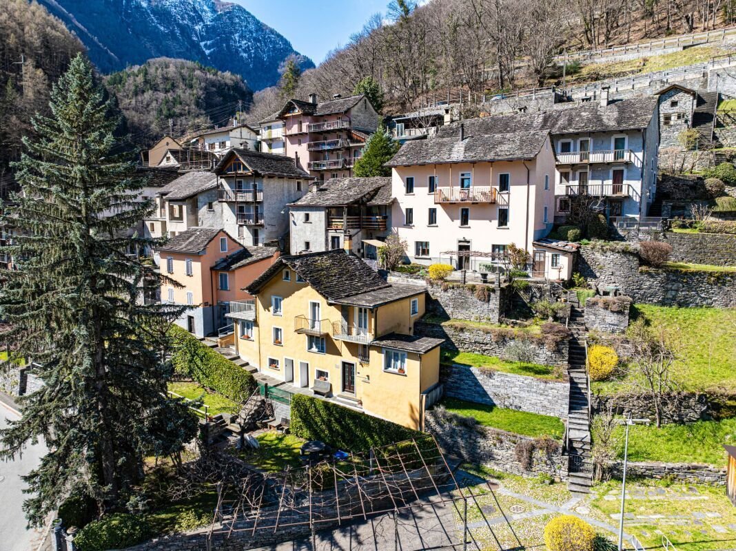 House in Cevio, Ticino, Switzerland 1 - 17645422