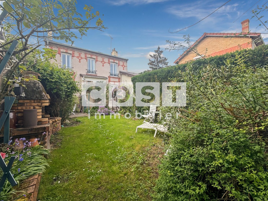 House in Bois-Colombes, Ile-de-France, France 3 - 17651354