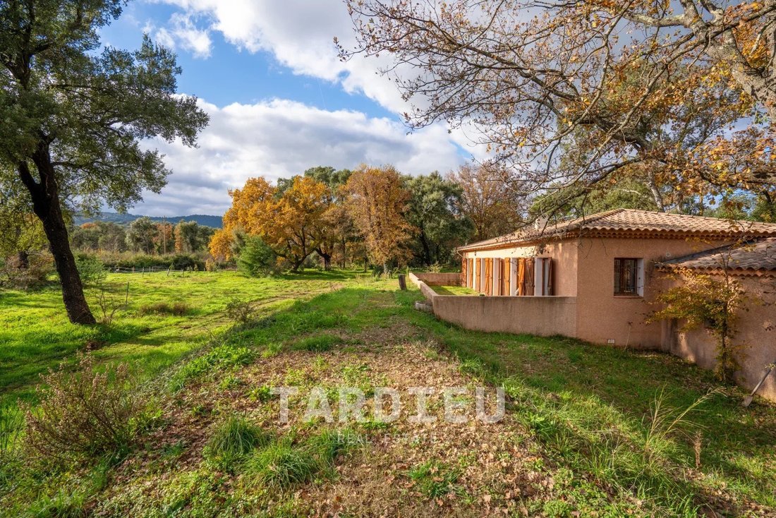 House in Centre Ville, Cogolin, France 3 - 17568771