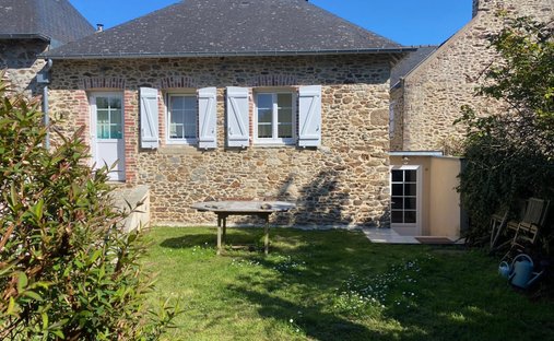 House in Pleurtuit, Brittany, France 1