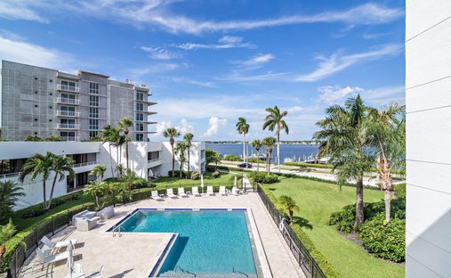 Condo in West Palm Beach, Florida, United States 1
