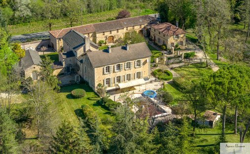Finca en Saint-Front-sur-Lémance, Nueva Aquitania, Francia 1