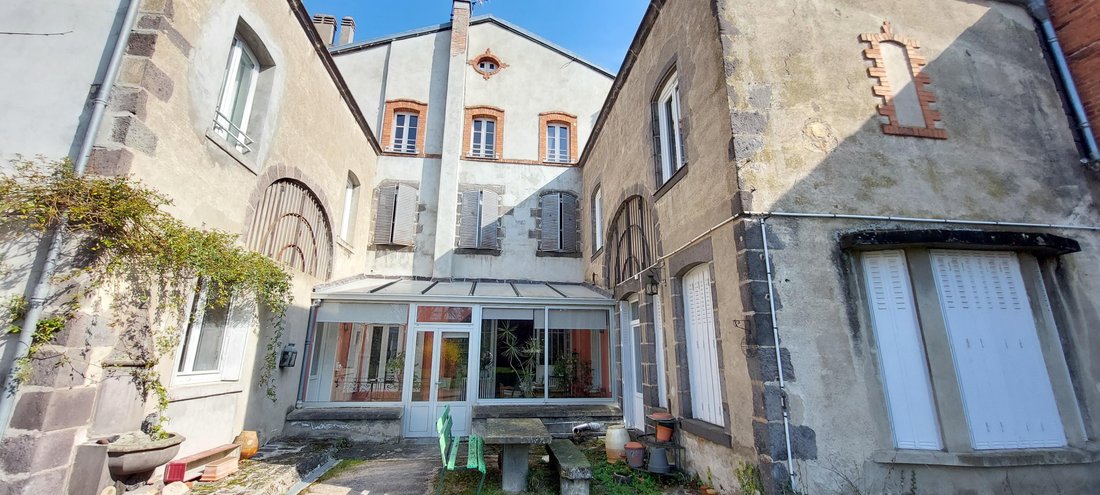 House in Est, Riom, France 2 - 17646408