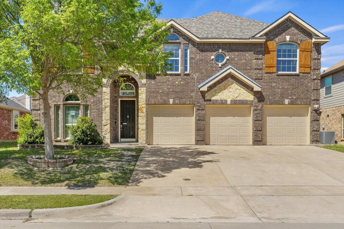 House in Grand Prairie, Texas, United States 2 - 17652592