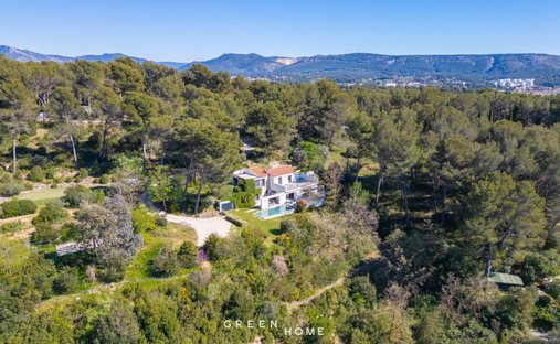 Casa a Ganteaume, Aubagne, Francia 1