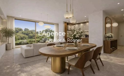 Apartment in Zone Ouest Urbaine, Saint-Tropez, France 1