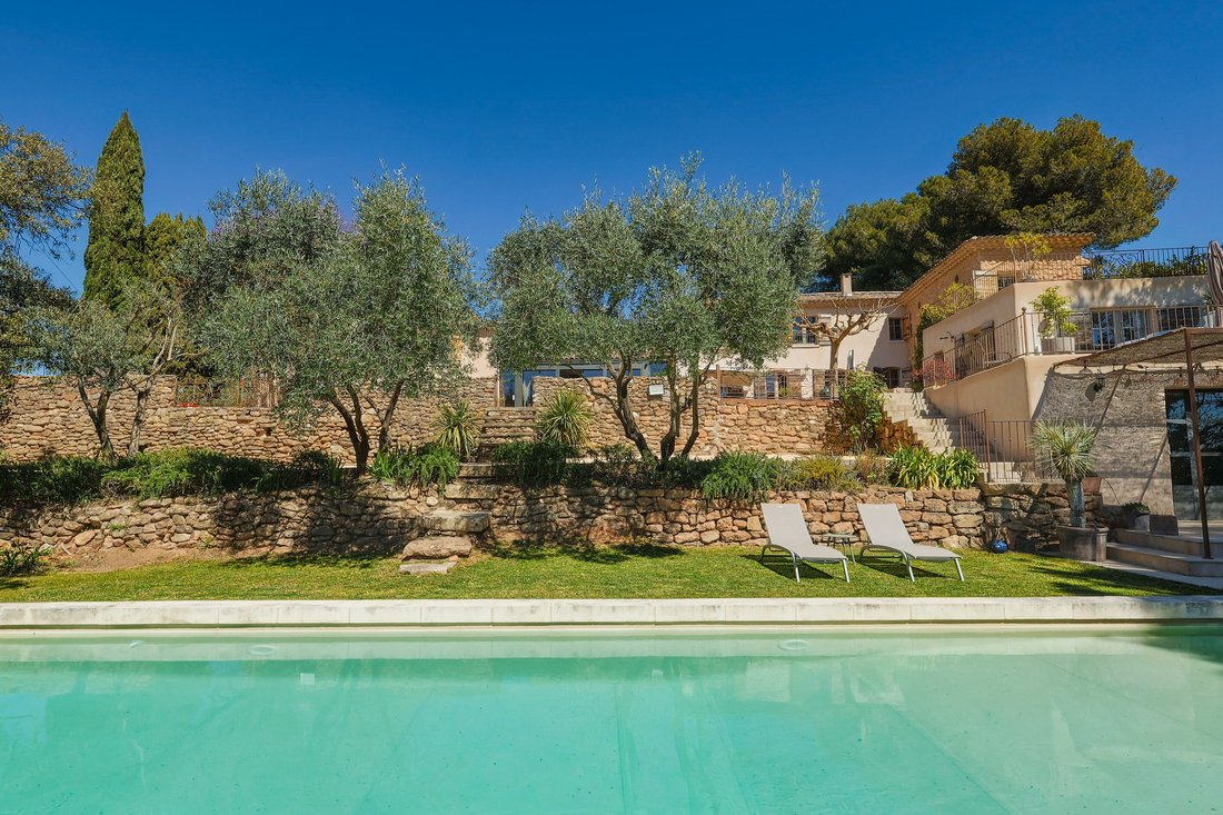 House in Le Tholonet, Provence-Alpes-Côte d'Azur, France 1 - 17650047