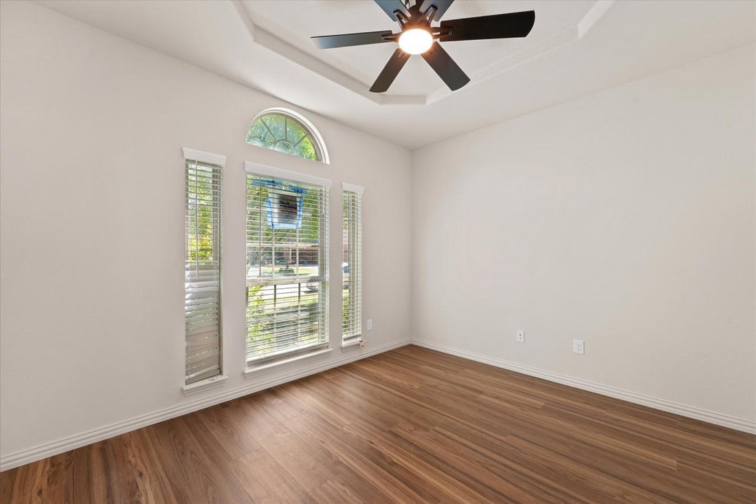 House in Grand Prairie, Texas, United States 5 - 17652592