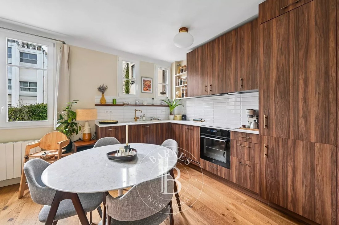 Apartment in Gros Caillou, Paris 7e Arrondissement, Paris 5 - 17660287