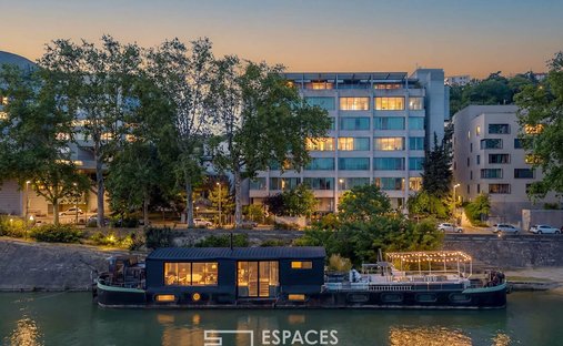 Apartment in Champvert-Point du Jour-Saint Irénée, Lyon 5e Arrondissement, Lyon 1