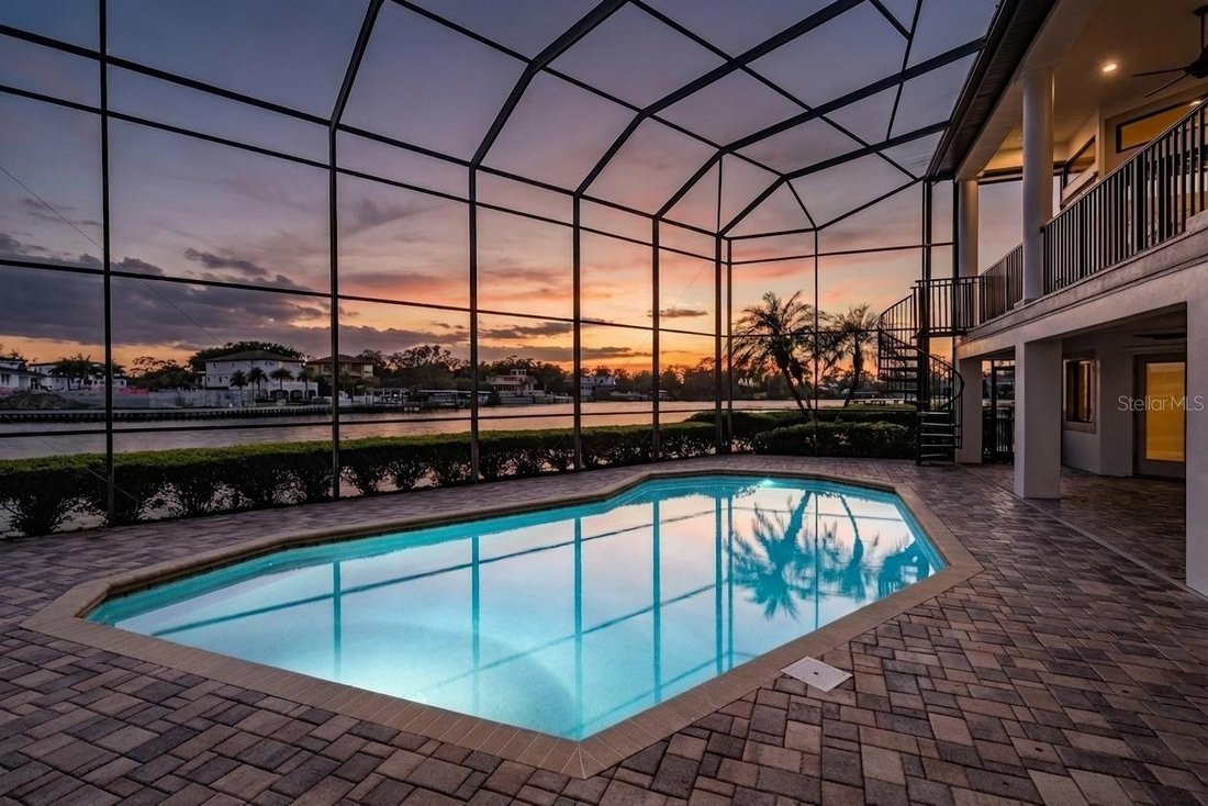 House in Tarpon Springs, Florida, United States 4 - 17652167