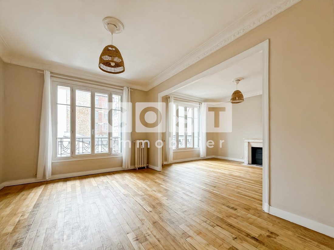 Apartment in Centre-Voltaire, Asnières-sur-Seine, France 2 - 17656927
