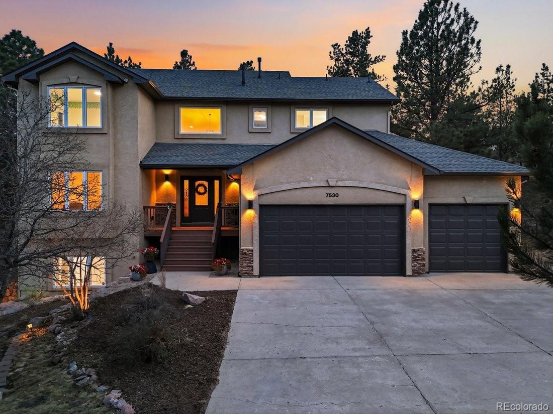 House in Colorado Springs, Colorado, United States 1 - 17649268