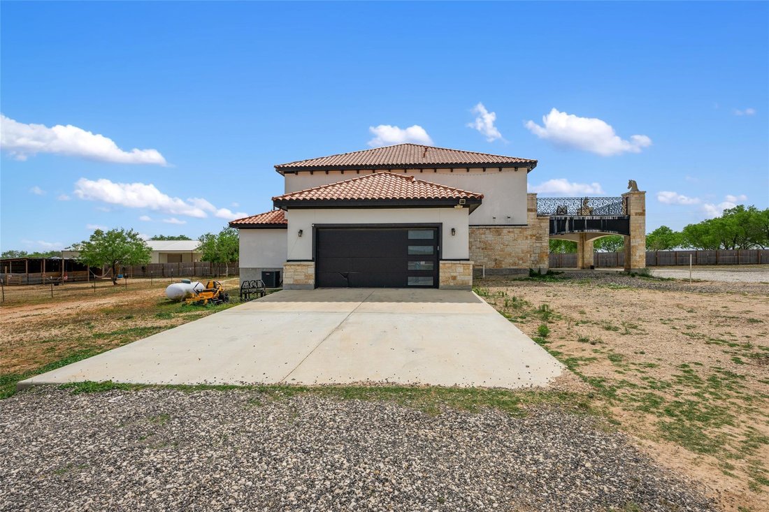 House in Seguin, Texas, United States 4 - 17652008