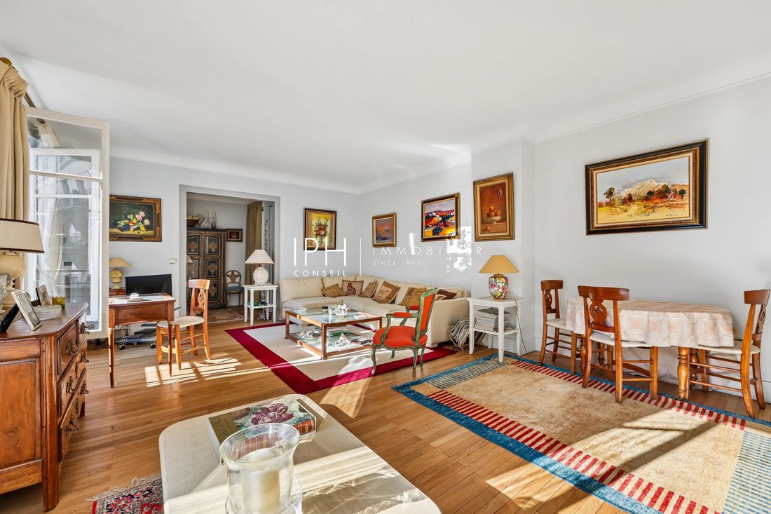 Apartment in Bois de Boulogne, Paris 16e Arrondissement, Paris 2 - 17645349