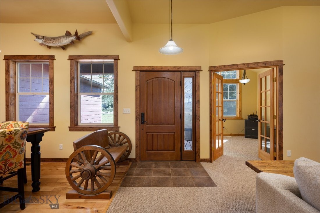 House in Gallatin Gateway, Montana, United States 4 - 17649214