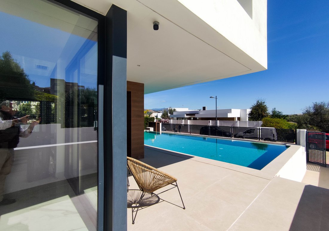 Villa in Estepona, Andalusia, Spain 3 - 17646289