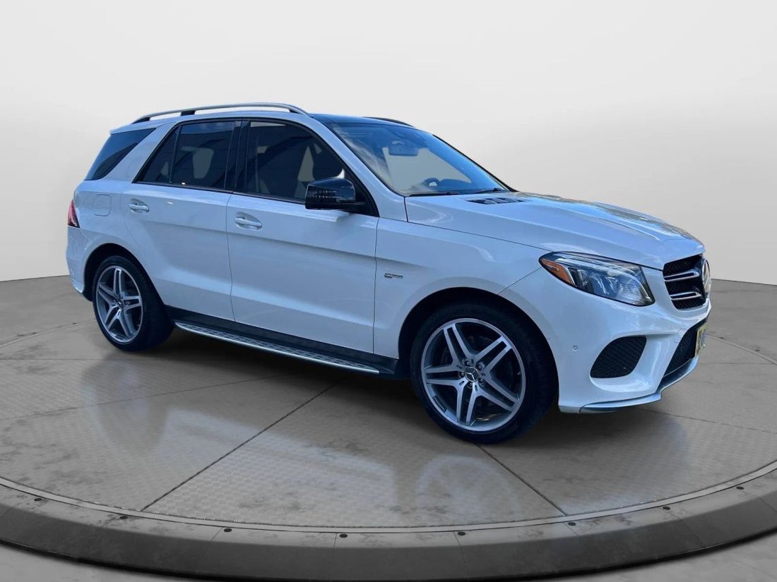 Suv in Canton, MA, United States 3 - 17460594