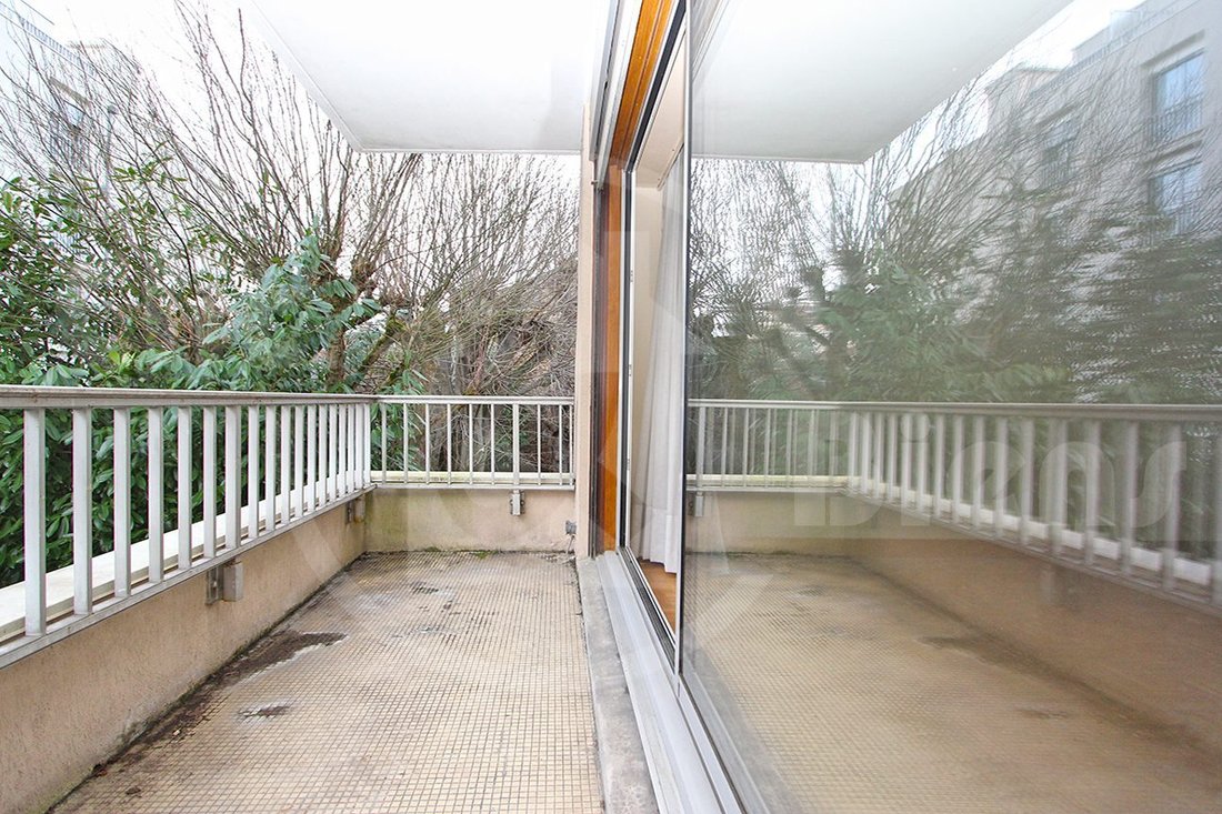 Apartment in Domaine National du Château, Versailles, France 2 - 17656925