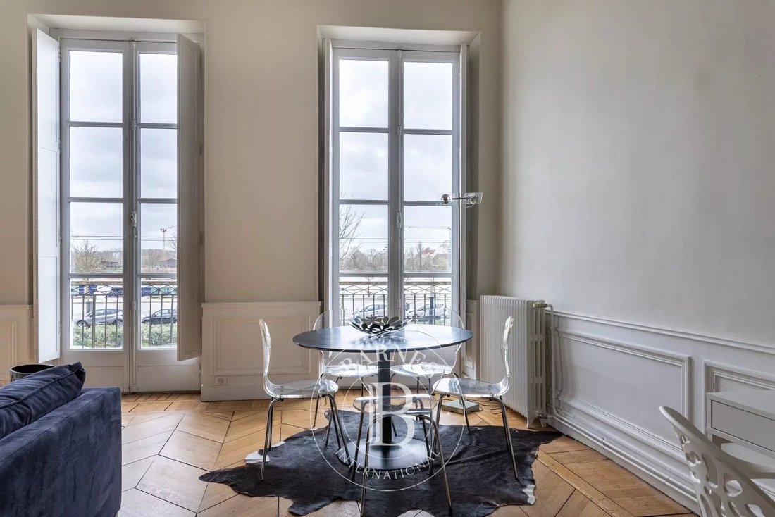 Apartment in Grand Parc-Chartrons-Paul Doumer, Bordeaux, France 3 - 17646939