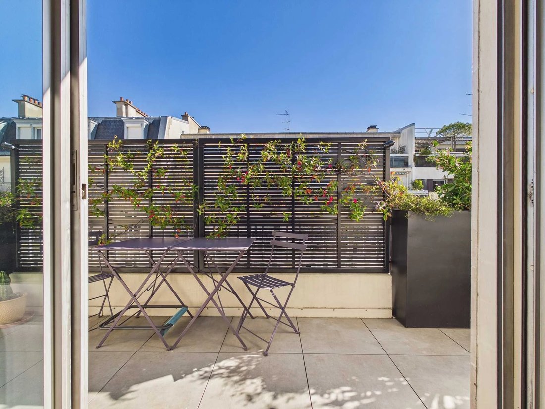 Apartment in Cambronne-Garibaldi, Paris 15e Arrondissement, Paris 1 - 17650355