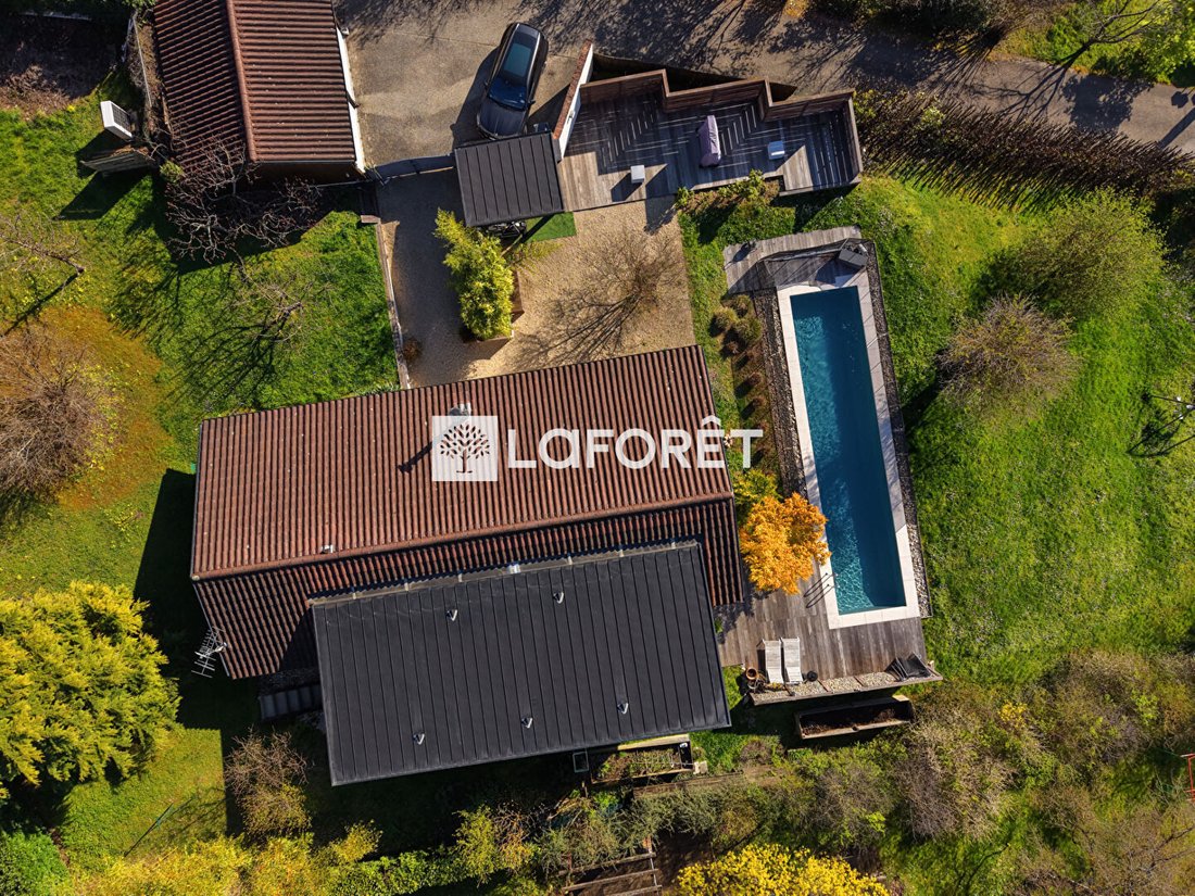 Villa in Ceyzeriat, Auvergne-Rhône-Alpes, France 2 - 17646811