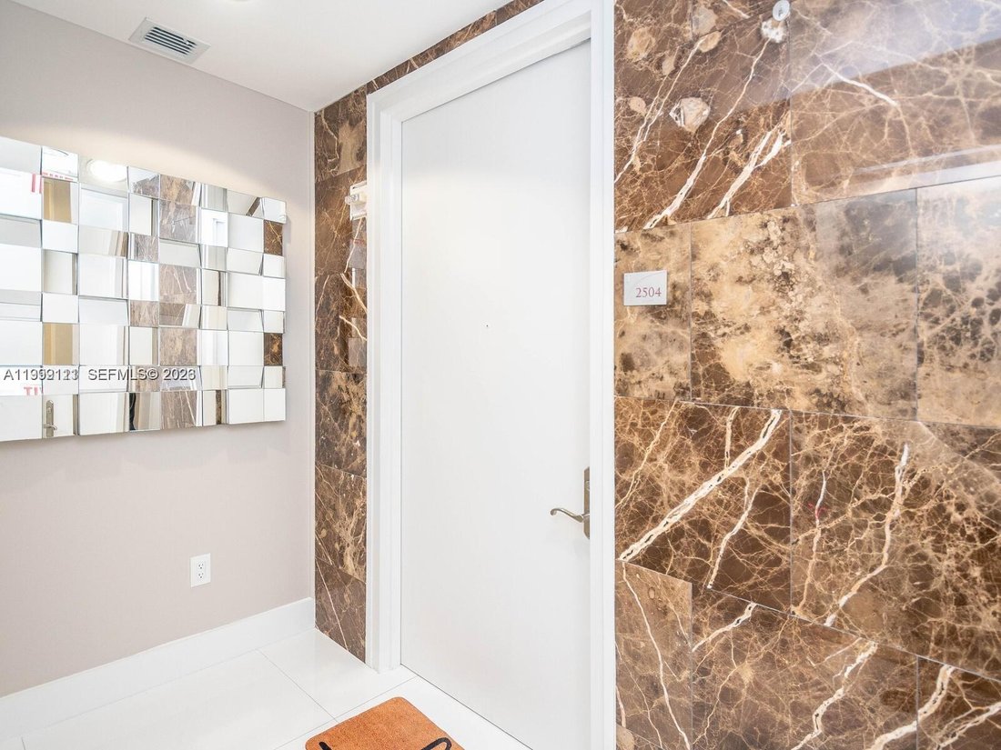 Condo in Sunny Isles Beach, Florida, United States 5 - 17651791